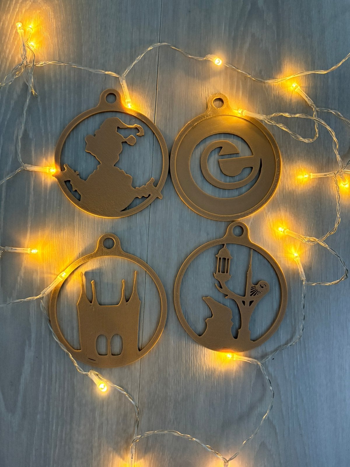 Efteling hangers / kerstballen , pardoes, Ophalen of Verzenden, Zo goed als nieuw, Beeldje of Poppetje