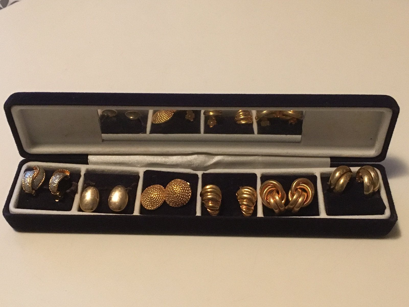 Vintage Vivaldi Oorbellen in cassette, Sieraden, Tassen en Uiterlijk, Antieke sieraden, Ophalen of Verzenden, Overige materialen