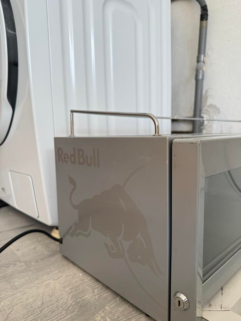 Red Bull Koelkast met Witte LED Verlichting, Ophalen of Verzenden, Minder dan 75 liter, Zonder vriesvak, Gebruikt