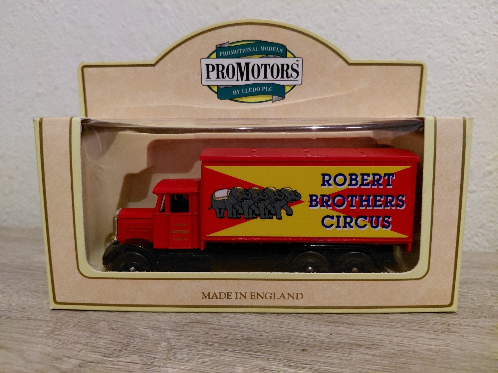 Limited Edition 'Roberts Brothers Circus' Scammell Truck, Overige merken, Verzenden, 1:32 tot 1:50, Nieuw