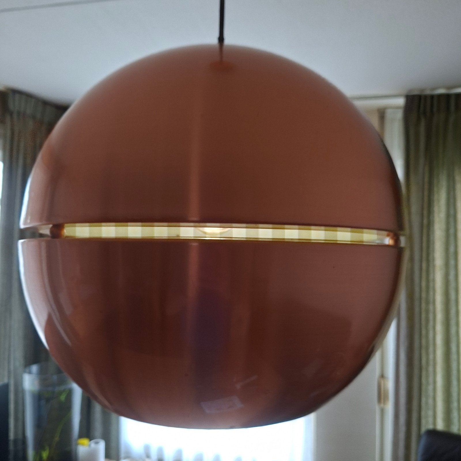 Vintage koperkleurige bol hanglamp, Gebruikt, Metaal, E27 (groot), Vintage, Retro, Mid-century