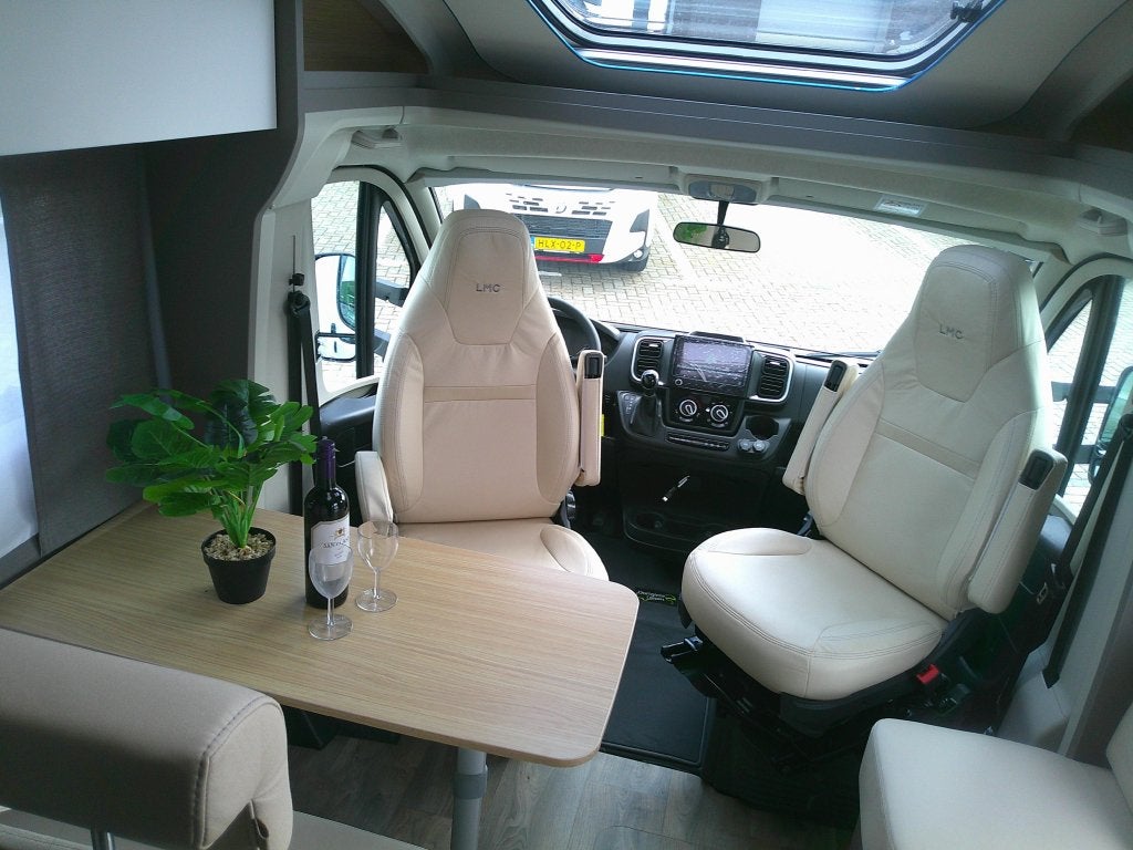 LMC 70-Years t 660 G, Automaat, Ringverwarming, Fiat, Tot en met 2