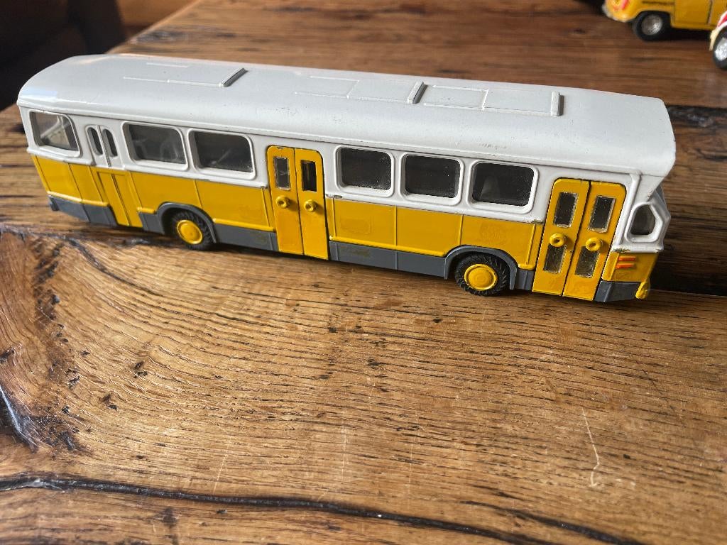 DAF Citybus Lion Car, Hobby en Vrije tijd, Modelauto's | 1:50, Ophalen of Verzenden, Zo goed als nieuw, Bus of Vrachtwagen, Lion Toys