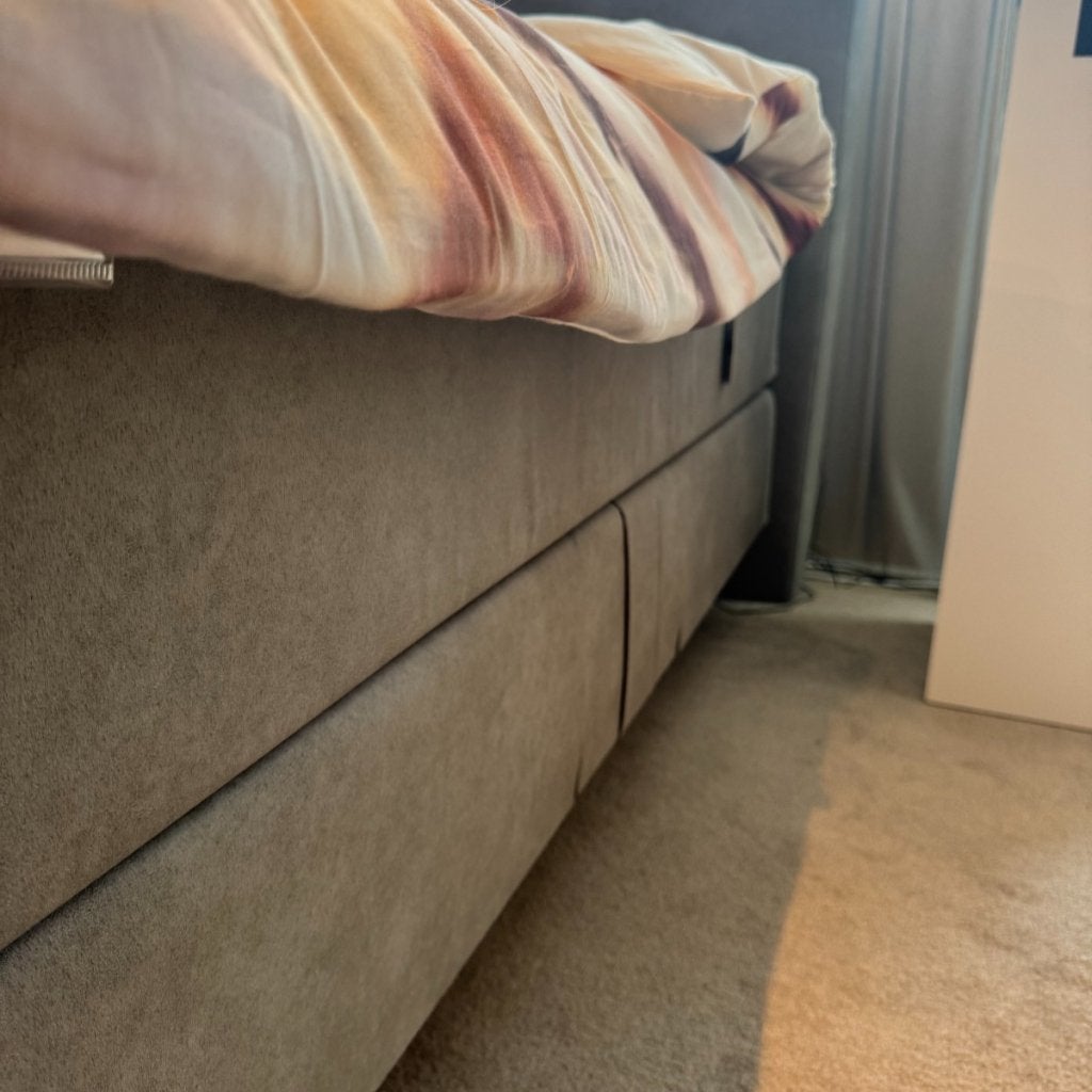 Elektrische Boxspring Stud - Eastborn - 180x200 - Stof Grijs, Niet ingevuld, Niet ingevuld, Niet ingevuld
