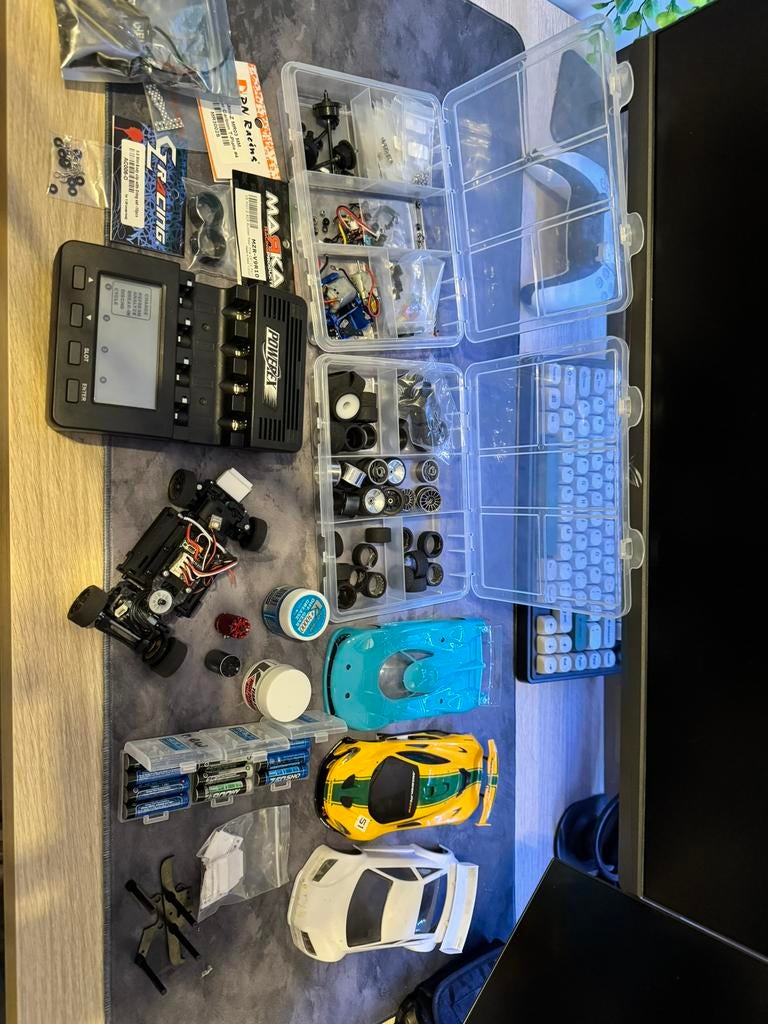 Kyosho mini z met pn upgrades, Ophalen of Verzenden, Zo goed als nieuw, Auto