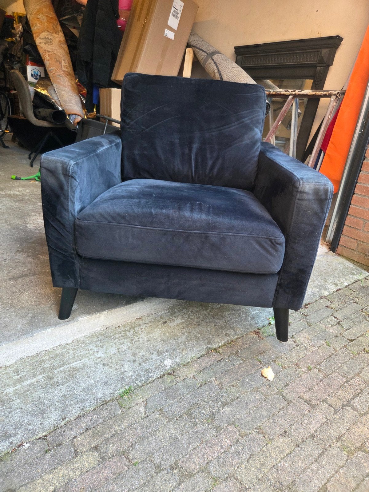 Mooie zwarte velours fauteuil van Urban Sofa, Huis en Inrichting, Fauteuils, Ophalen