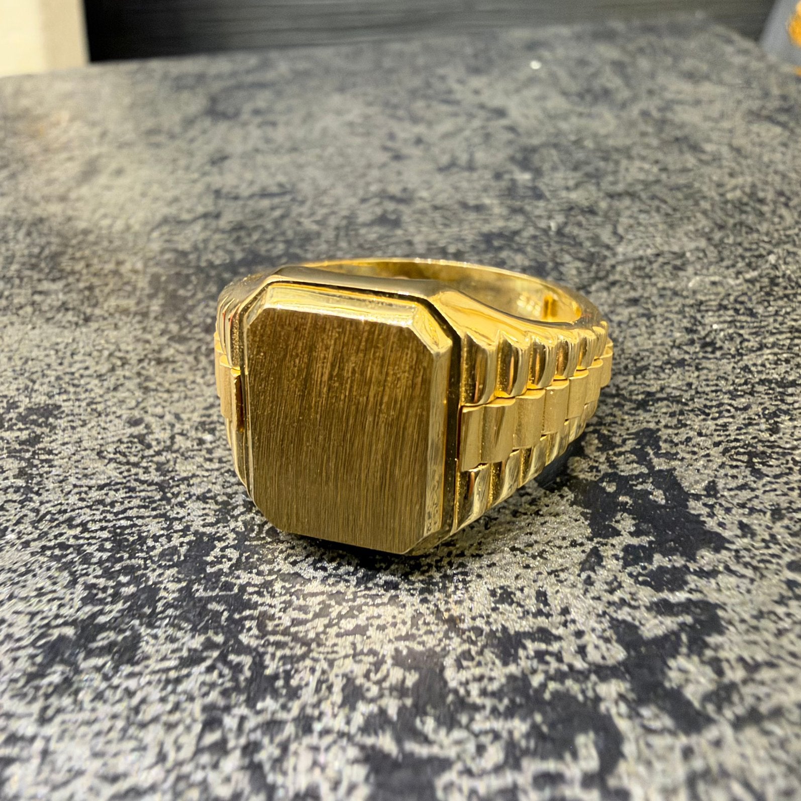 14 karaat gouden ring rolex model zegelring, Sieraden, Tassen en Uiterlijk, Ophalen of Verzenden, Nieuw, Goud, Heer