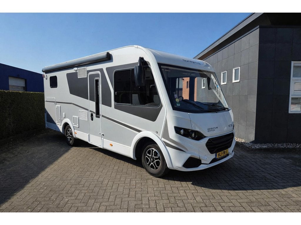 Sunlight I67S Sunlight I67S Automaat, Luifel, Sunlight, Ringverwarming, Fiat