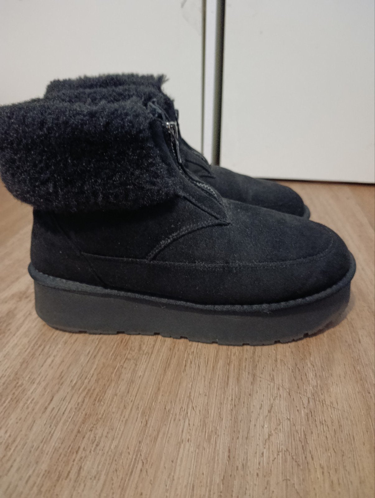 Winterschoenen maat 39, Kleding | Heren, Ophalen of Verzenden, Zo goed als nieuw, Zwart