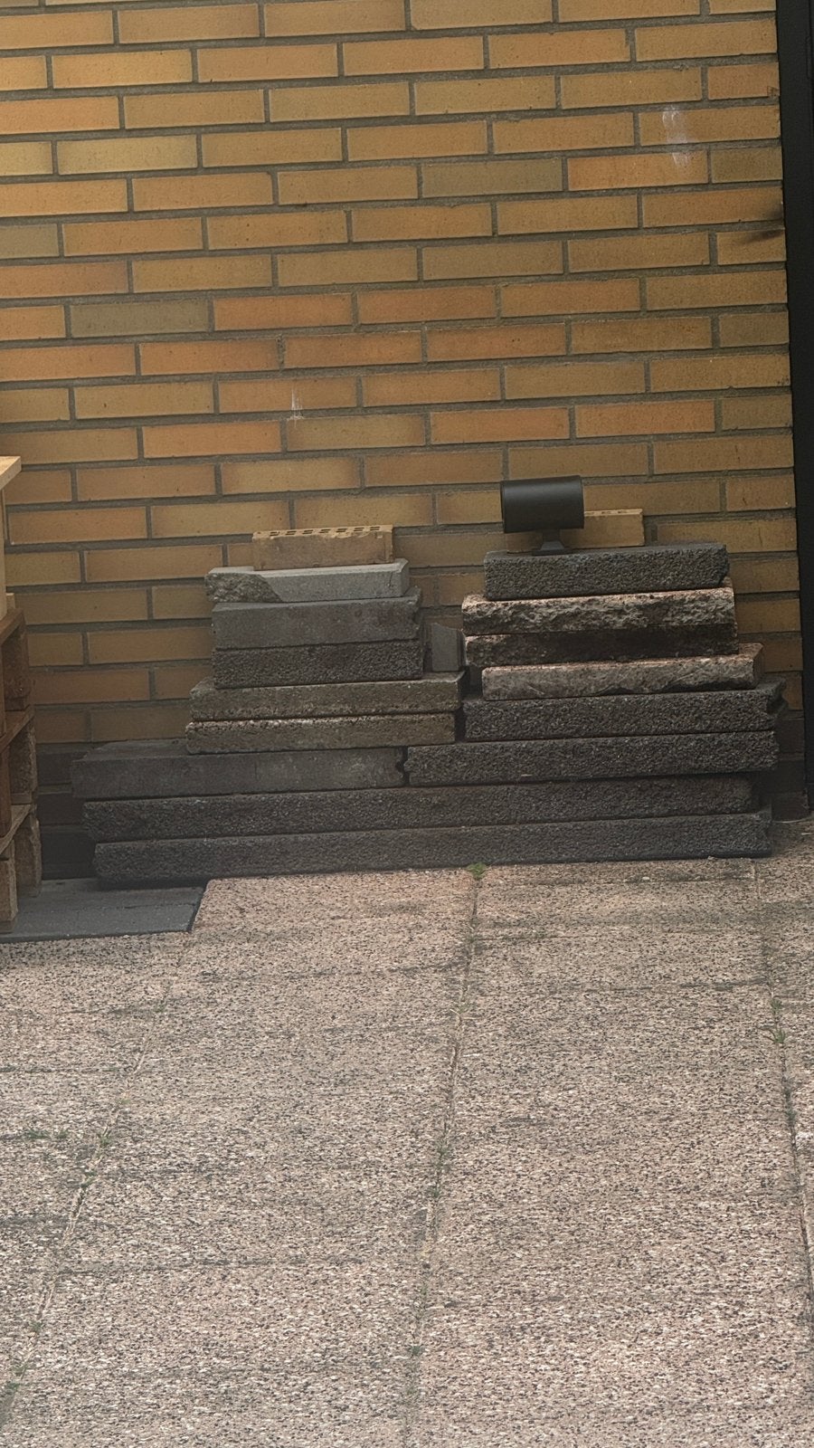 Concrete blocks, Tuin en Terras, Schuttingen, Ophalen, Zo goed als nieuw, Hout, Minder dan 3 meter