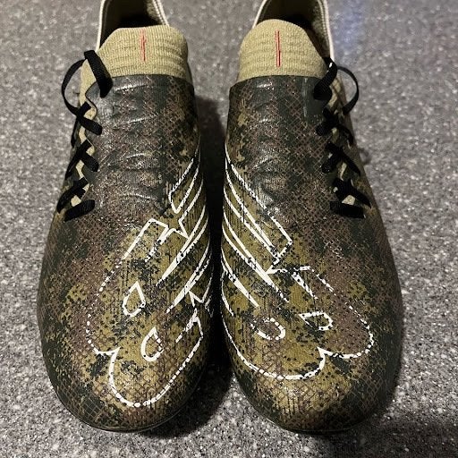 NEW BALANCE X STONE ISLAND FURON V7 PRO - LIMITED EDITION, Maat XS of kleiner, Ophalen of Verzenden, Zo goed als nieuw, Schoenen