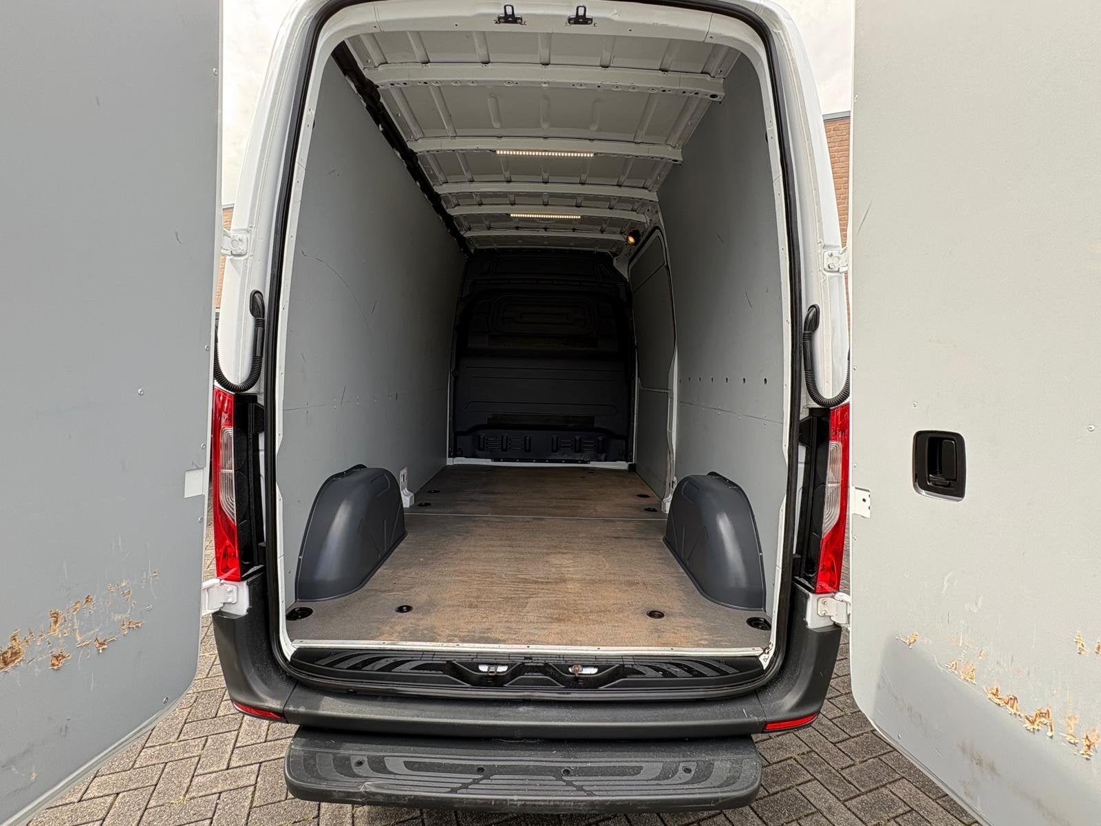 Mercedes-Benz Sprinter 314CDI 143PK L2H2 9G-Tronic / M-Bux /, Stof, Gebruikt, Start-stop-systeem, Wit