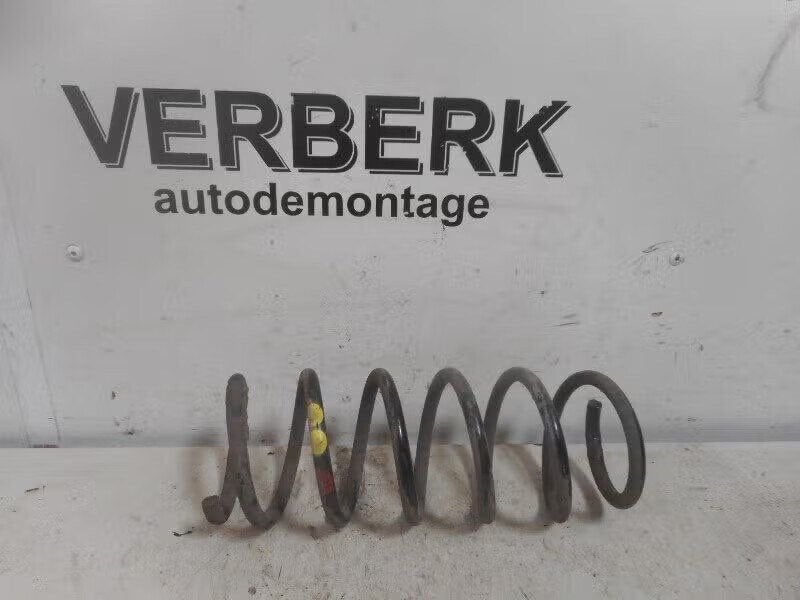 SCHROEFVEER ACHTER Opel Agila (A) (2xvgeel1xrood), Bahnhofsplatz 65423 Rüsselsheim am Main, DE, Gebruikt, Opel, Opel Automobile GmbH