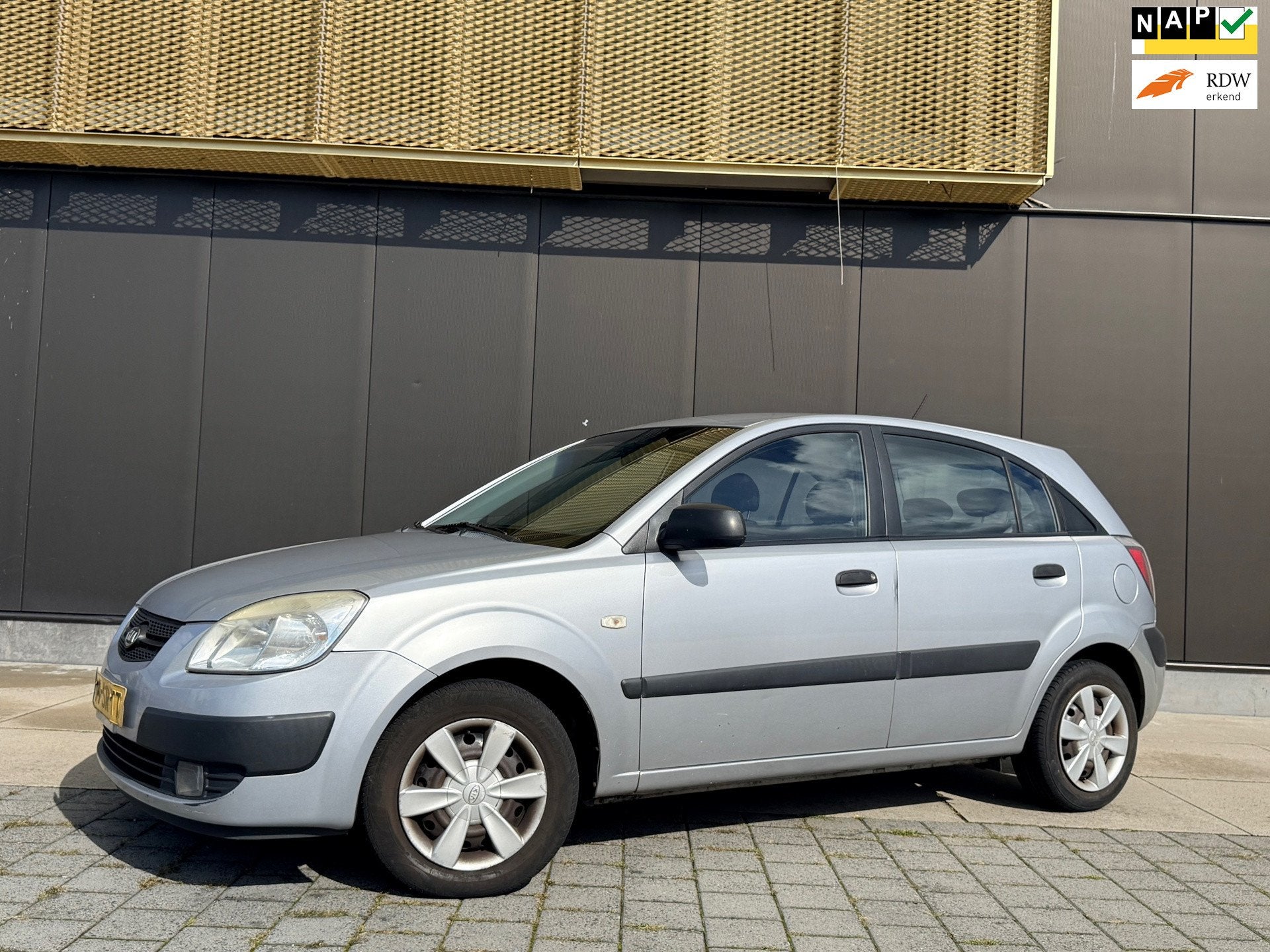 Kia Rio 1.4 L | Inruilkoopje | Distri VV, Voorwielaandrijving, Stof, Gebruikt, 4 cilinders