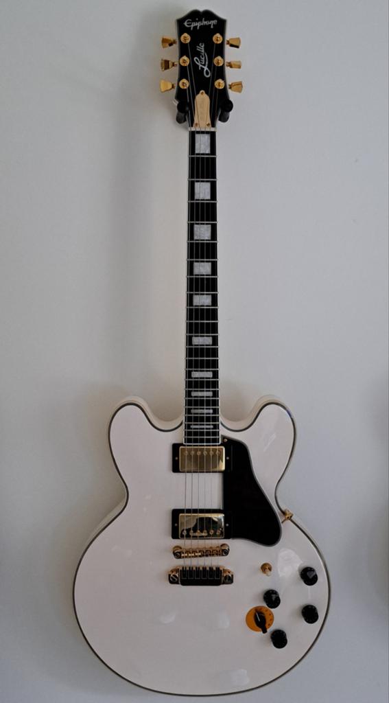 Epiphone es-335 BB King Lucille bone white, Muziek en Instrumenten, Snaarinstrumenten | Gitaren | Elektrisch, Ophalen of Verzenden