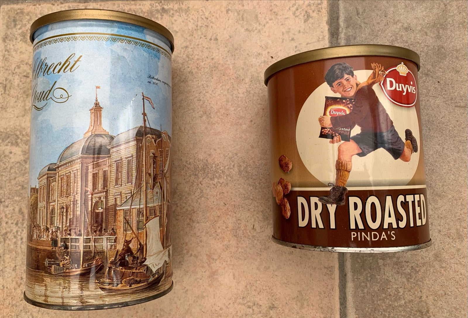 Vintage blikken bussen: Aldi koffie en Duyvis pinda, Ophalen of Verzenden, Gebruikt, Koffie, Douwe Egberts