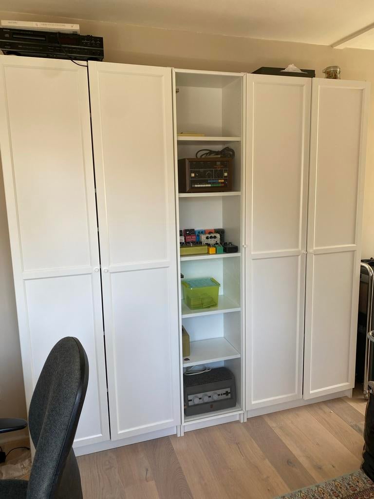 IKEA Billy boekenkast met deuren - Wit, Ophalen, Gebruikt, 200 cm of meer, 200 cm of meer