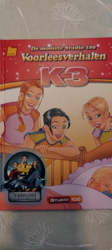 K3 voorleesboek met drie verhalen en eentje van Rox, Ophalen of Verzenden, Gelezen, Studio honderd, Non-fictie