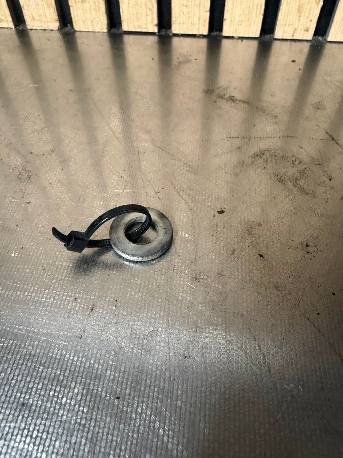 piaggio skipper / quartz contactslot ring, Ophalen