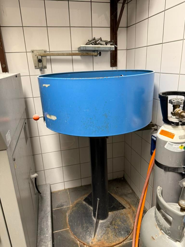 Tandtechnische apparatuur + kasten+gipstafel, Ophalen, Gebruikt
