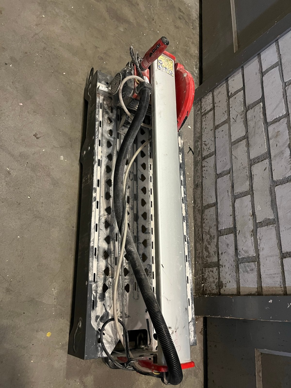 Rubi tegelzaag - Gebruikt, maar in goede staat, Ophalen, Gebruikt, Zaag, Rubi