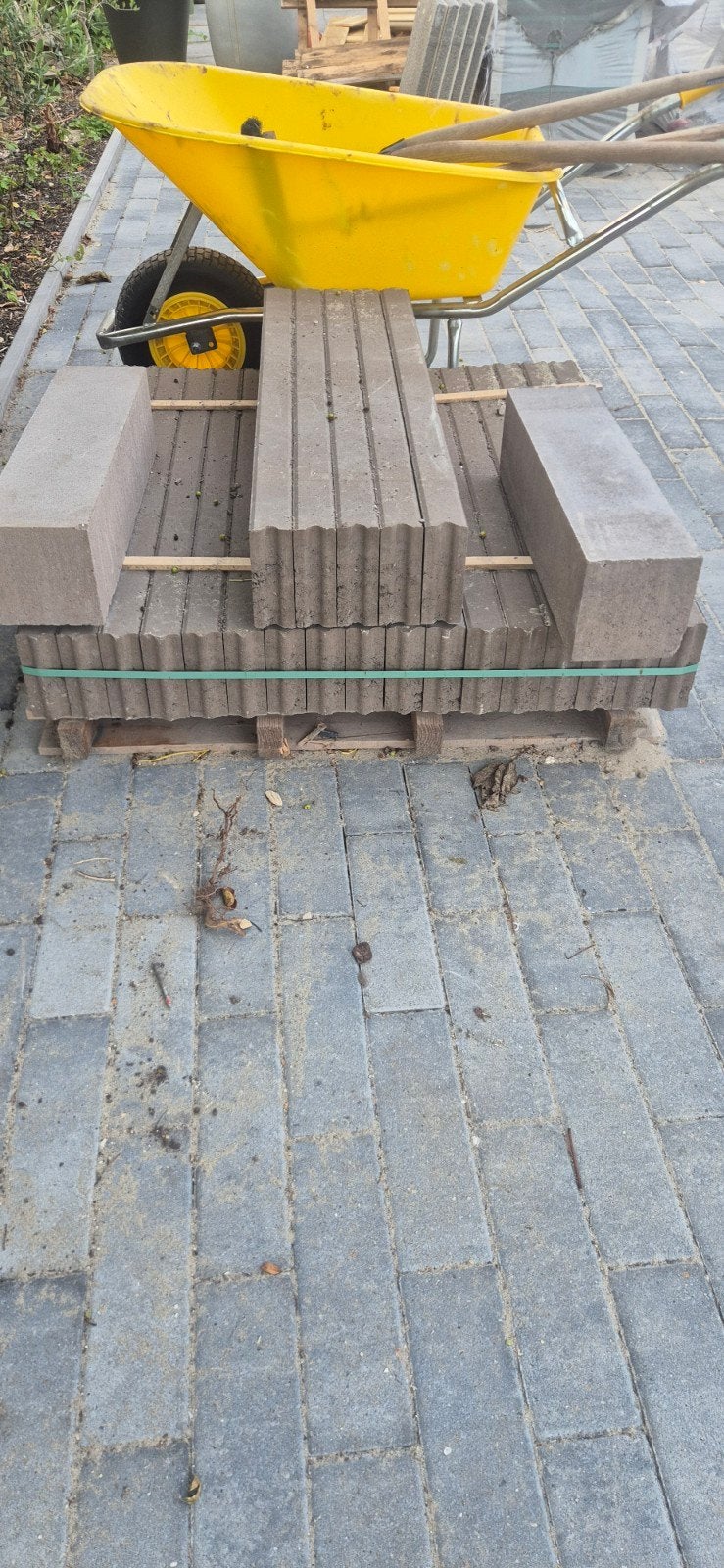 Betonnen Klinkers en Opsluitbanden - Grijs, Ophalen, Gebruikt, Klinkers, 10 m² of meer
