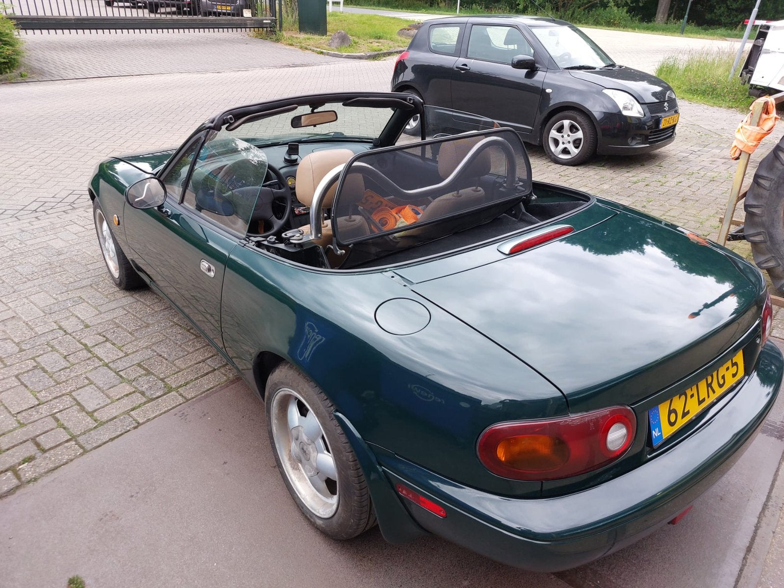 Mazda MX-5 1.6 I 1995 Racing Green 224 pk turbo, Achterwielaandrijving, Beige, 4 cilinders, Leder