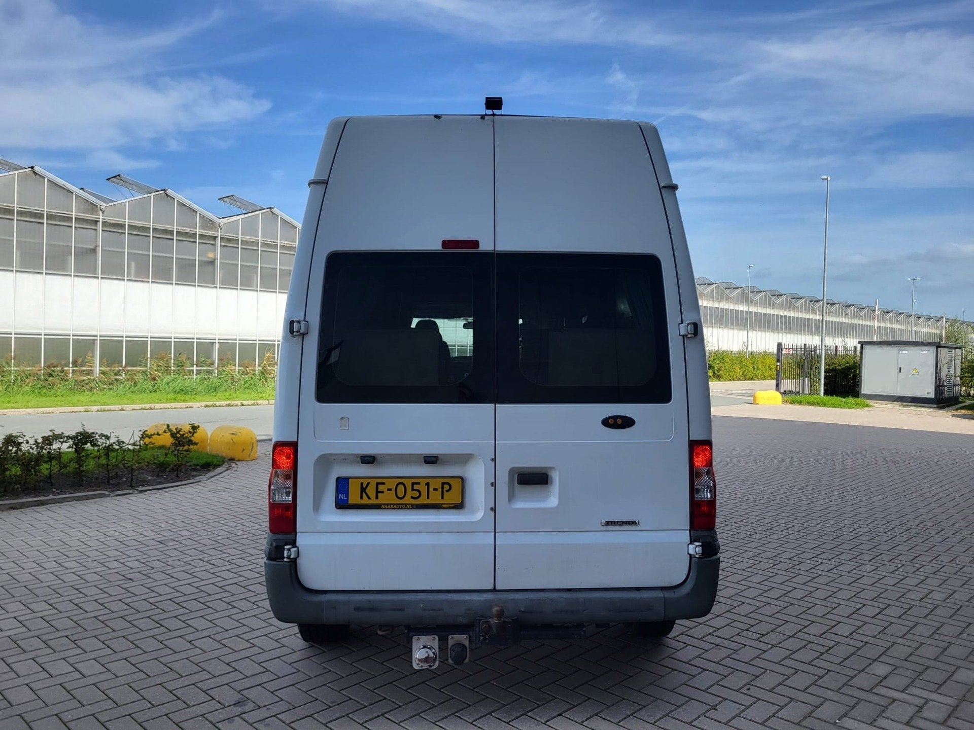 Foto 6 van Ford TRANSIT 350L VAN 115 HR 4,27 CAMPER 142.000 NAP LANG HO