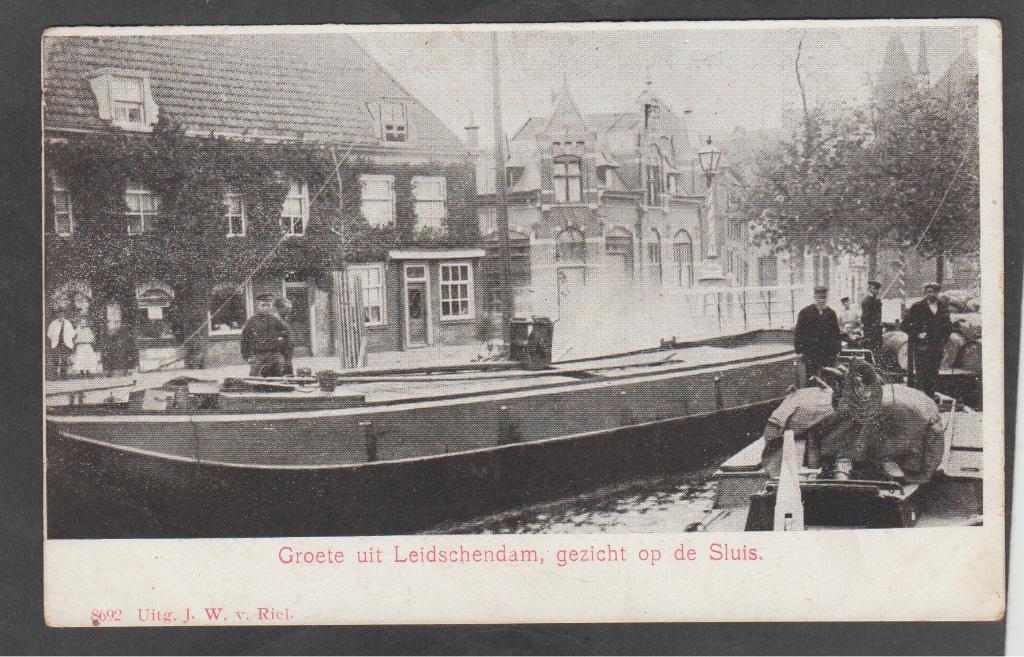 leidschendam sluis met schip, Verzamelen, Ansichtkaarten | Nederland, Verzenden, Voor 1920, Ongelopen, Zuid-Holland