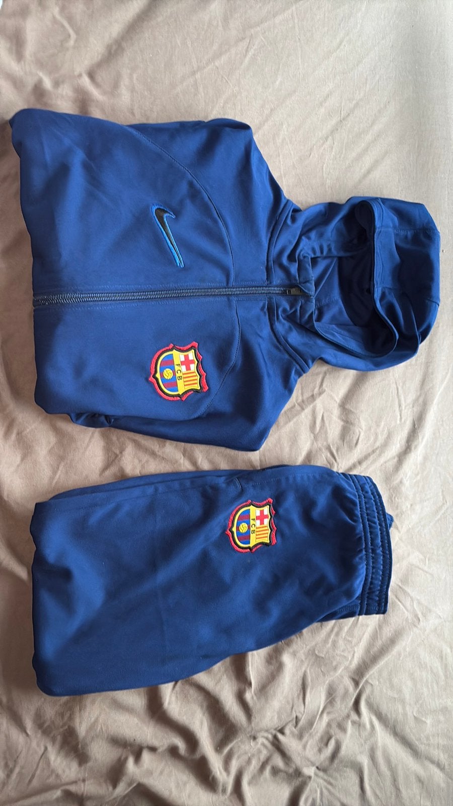 Barcelona trainingspak kinder maat XL, Ophalen of Verzenden, Zo goed als nieuw, Maat 34 (XS) of kleiner, Zwart