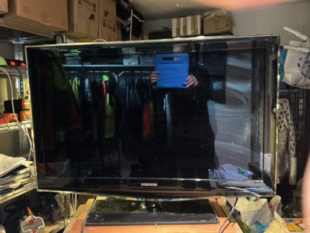Samsung televisie maat buiten zijde. 98 bij 64 cm, Gebruikt, 50 Hz, Samsung, 80 tot 100 cm