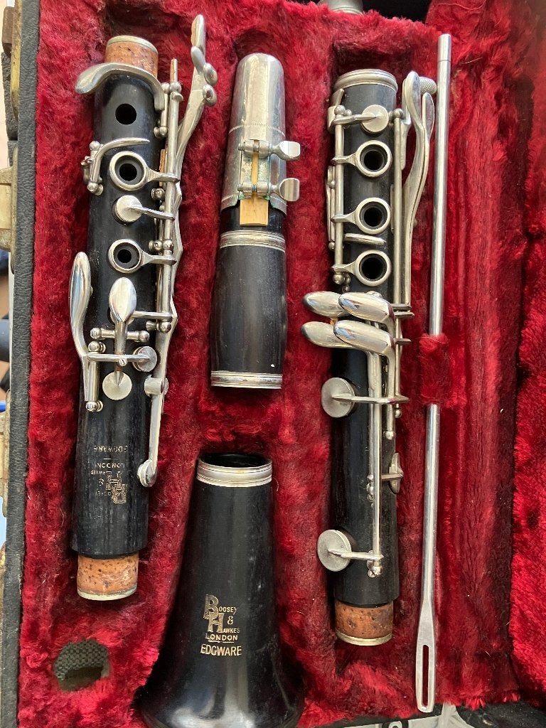 Klarinet Boosey & Hawks Edgware, Muziek en Instrumenten, Bes-klarinet, Gebruikt, Ophalen of Verzenden, Met koffer