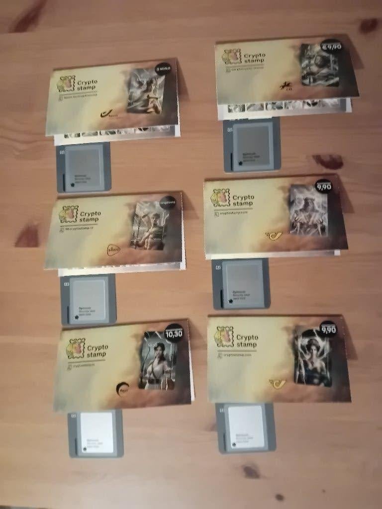 Complete serie Crypto zegels, Postzegels en Munten, Ophalen of Verzenden, Postfris, Overige thema's
