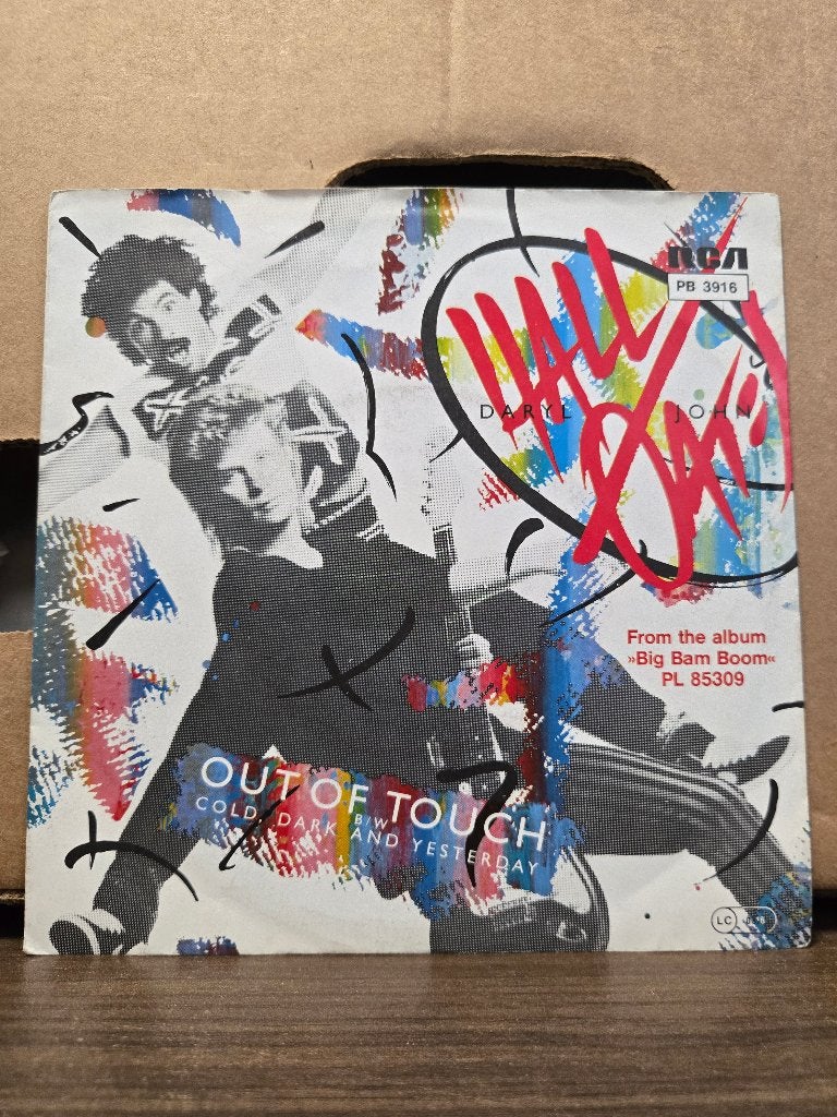 Hall & Oates - Out of touch, 7 inch, Ophalen of Verzenden, Zo goed als nieuw, Pop