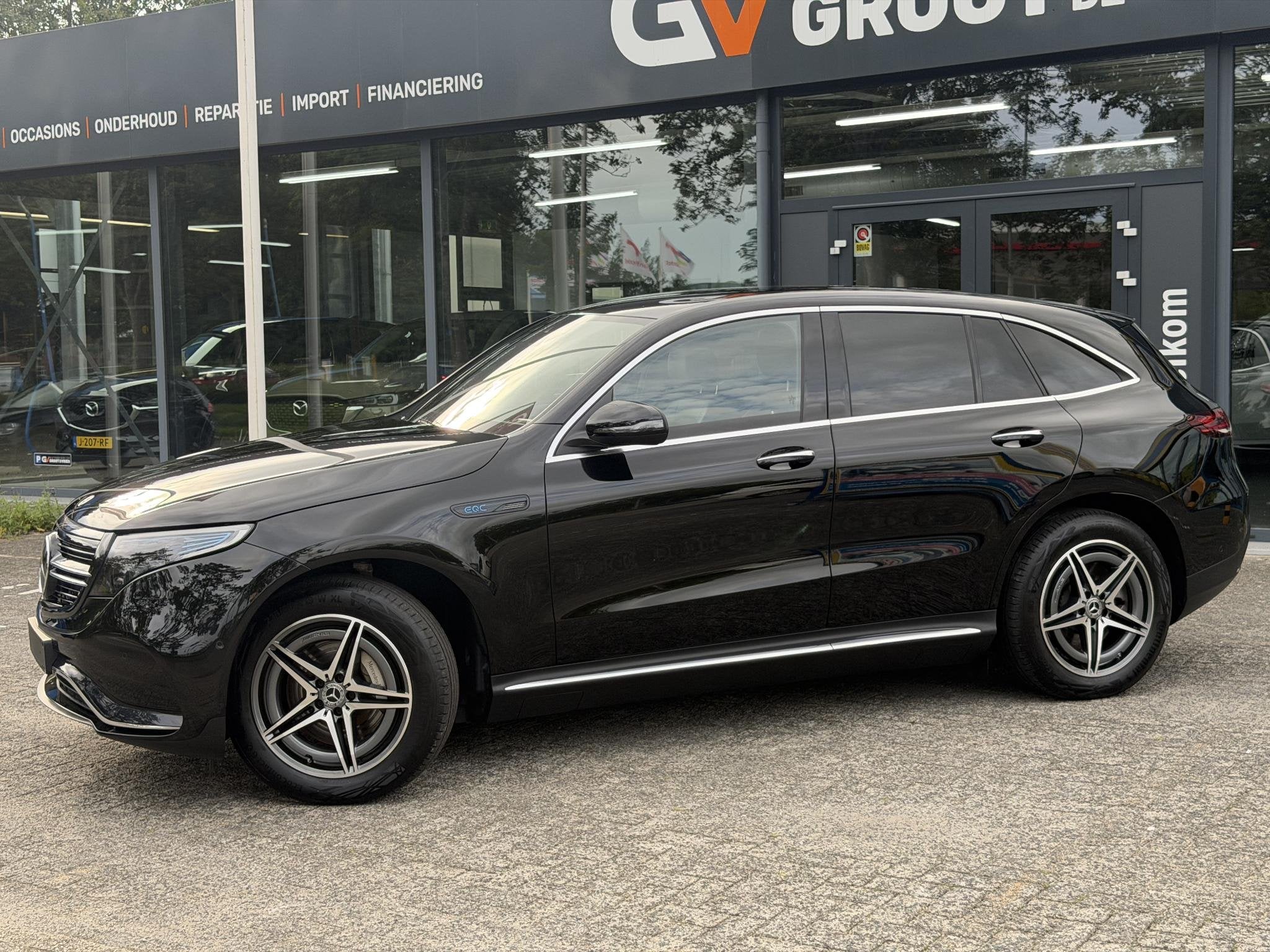Mercedes-Benz EQC 400 4MATIC AMG Line 80 kWh|SOH 97,5%, Automaat, Stof, Gebruikt, Zwart