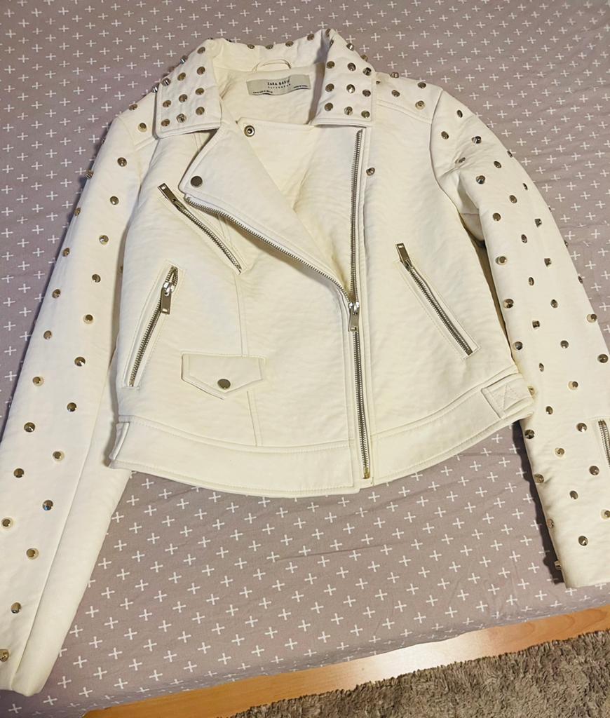 Zara Basic Witte Bikerjack met Studs, Kleding | Dames, Jassen | Zomer, Gedragen, Maat 38/40 (M), Wit, Ophalen of Verzenden