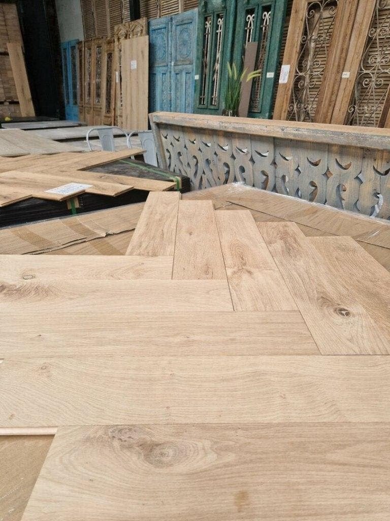 TIJDELIJKE DEAL!; EIKEN VISGRAAT PARKET KANT & KLAAR GEOLIED, Ophalen, Nieuw, 75 m² of meer, Parket