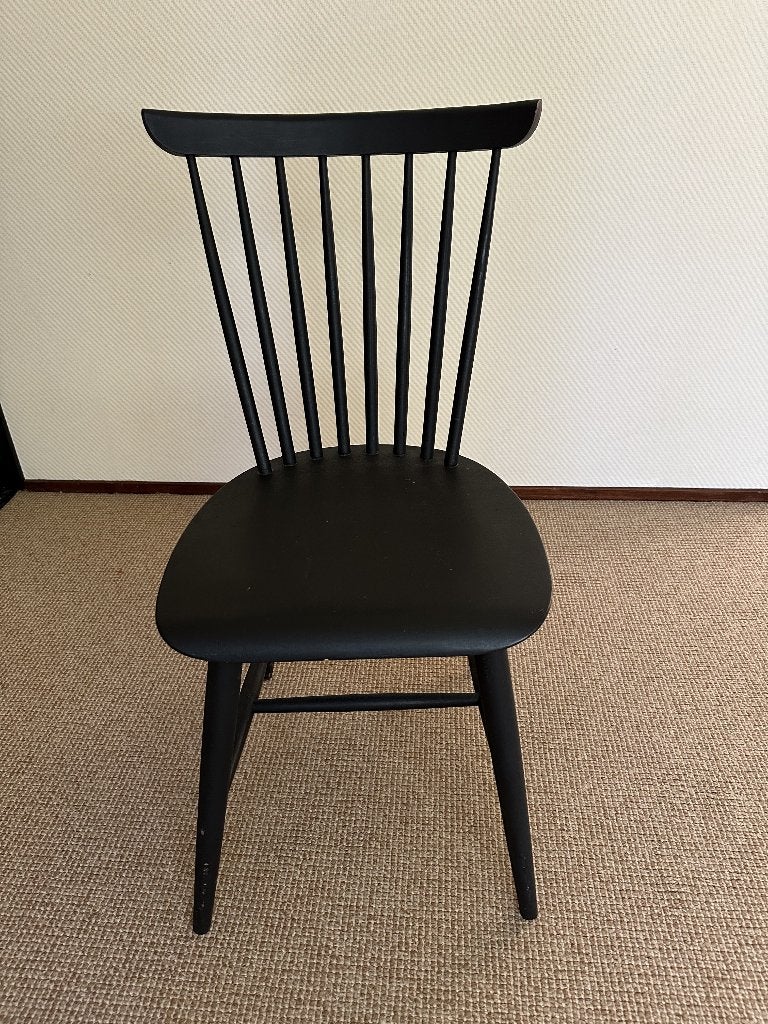 Vintage Zwarte houten stoel met spijlenrug, Ophalen, Gebruikt, Zwart, Bureaustoel