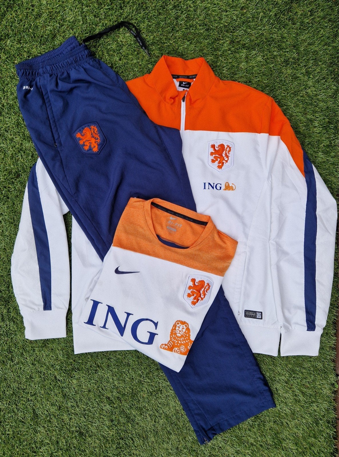 Nederlands elftal trainingspak broek +  jack + shirt 2014  L, Maat 52/54 (L), Nike, Oranje, Ophalen of Verzenden