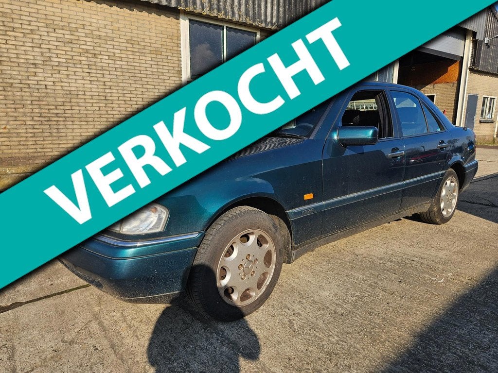Mercedes-Benz C-klasse 180 Elegance, Auto's, Mercedes-Benz, Automaat, Achterwielaandrijving, Gebruikt, 4 cilinders