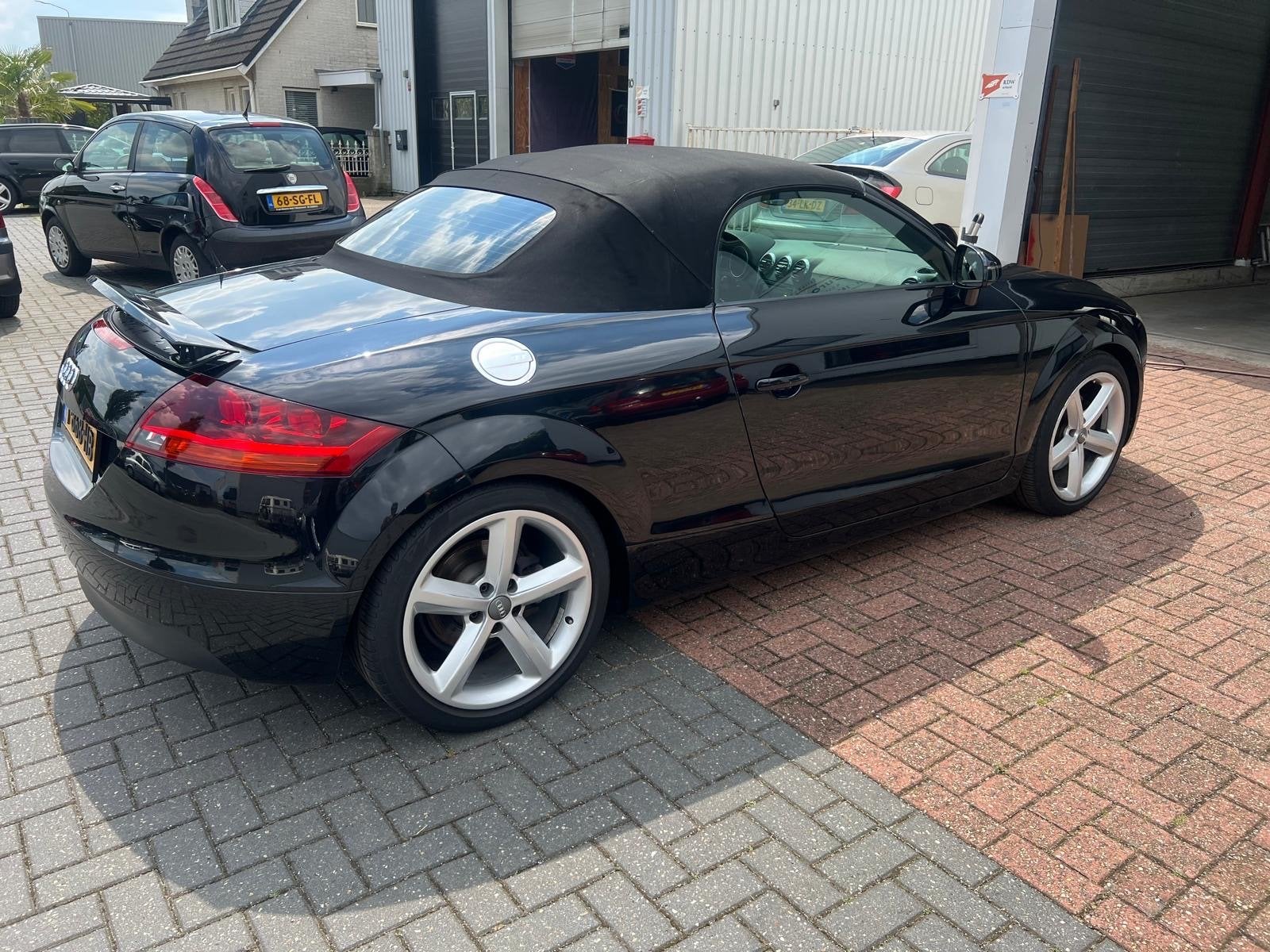 Audi TT 2.0 Tfsi Roadster 147KW S-tr 2008 Zwart, Beige, 4 cilinders, Zwart, Leder