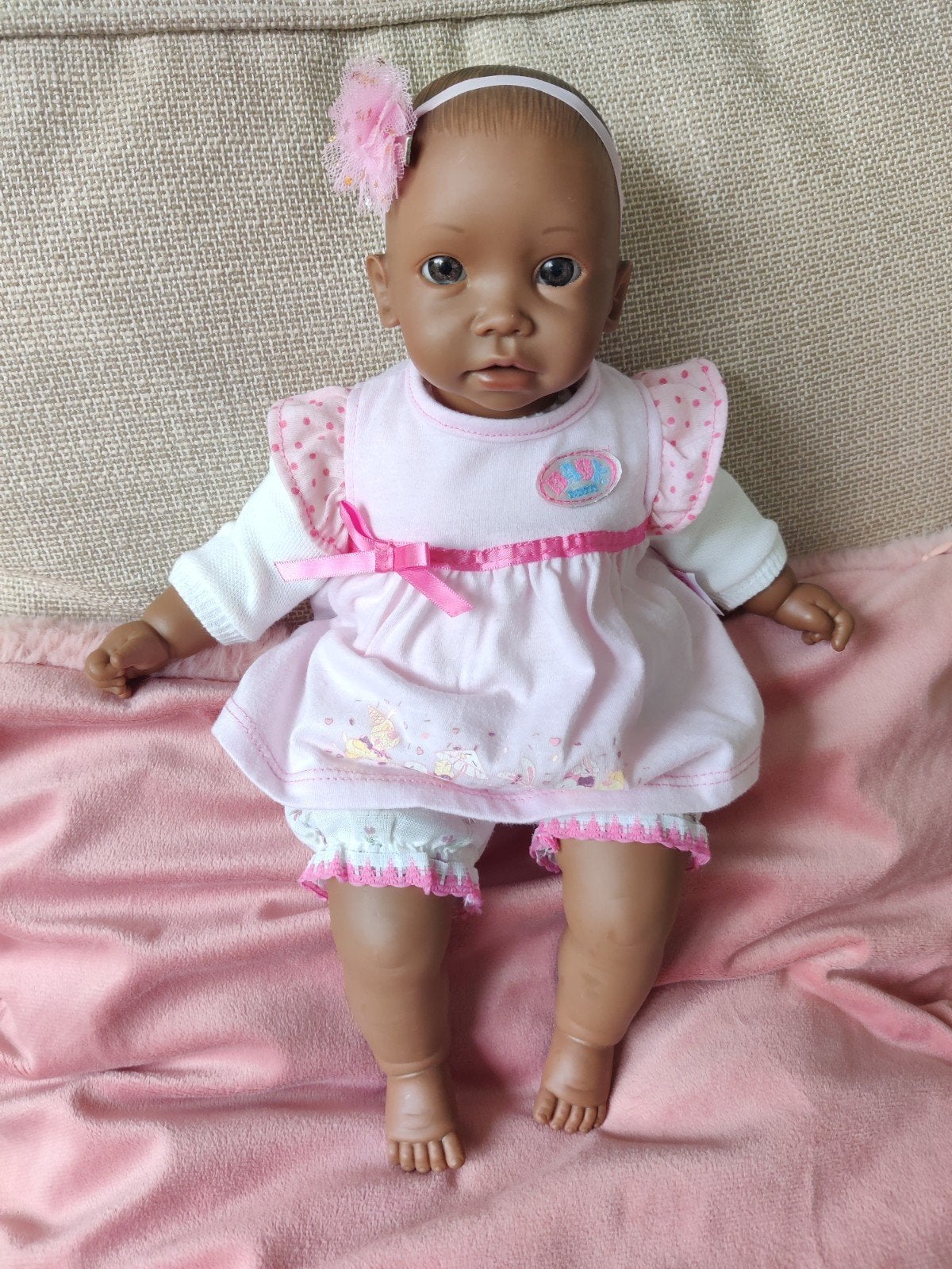Babypop 35cm met kleding en haarbandje - Remus 2000, Ophalen of Verzenden