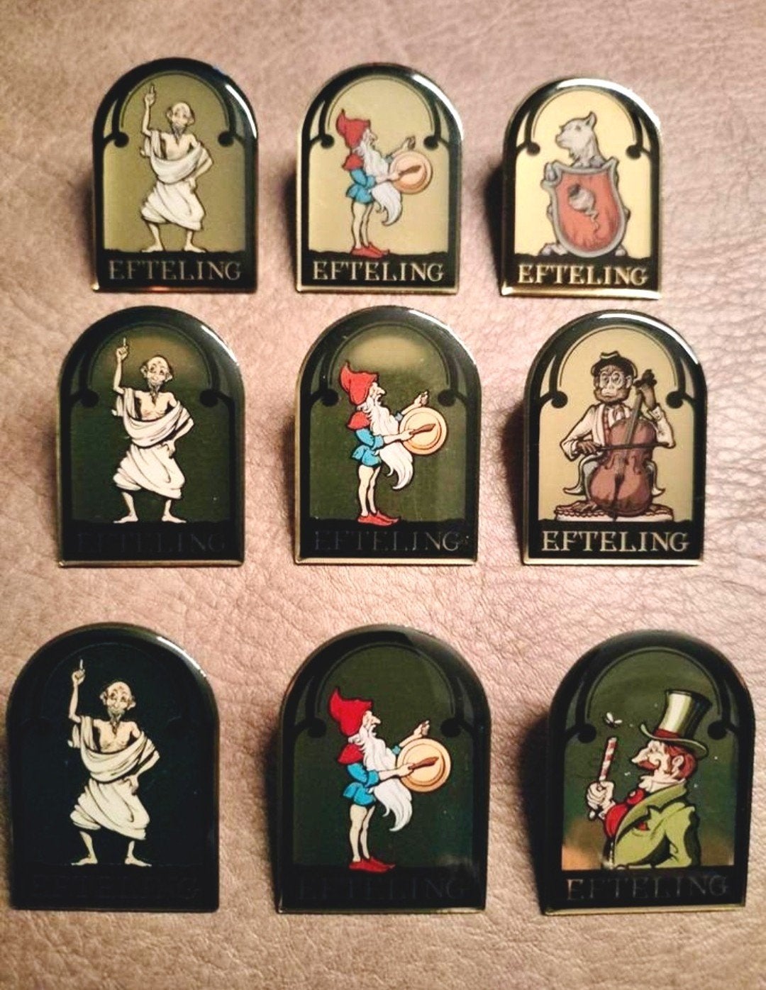 Efteling pin: Negen pins van de smid, Verzamelen, Verzenden, Button of Speldje