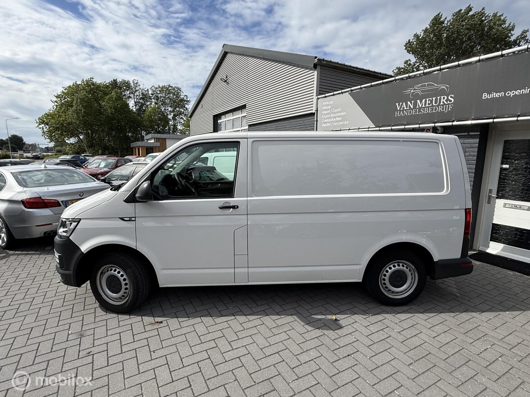 Volkswagen Transporter 2.0 TDI L1H1 Comfortline, Cruise, KM, Keurmerk '100% Onderhouden', Stof, 4 cilinders, Volkswagen