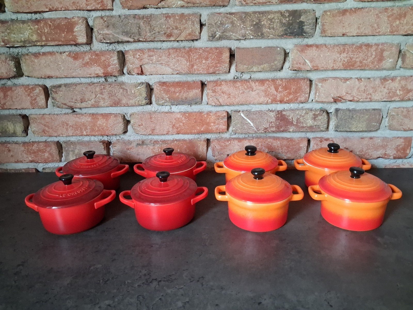 Le Creuset pannetjes - 8 stuks doornede 10 cm, Ophalen, Gietijzer, Zo goed als nieuw, Met deksel