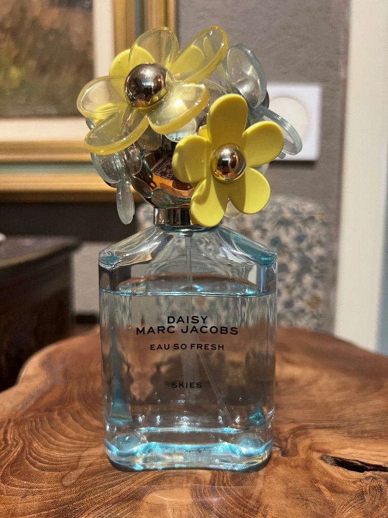 Marc Jacobs daisy eau so fresh skies, Ophalen of Verzenden, Gebruikt