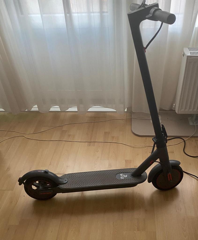 Elektrische e- step te koop, Fietsen en Brommers, Steps, Gebruikt, Elektrische step (E-scooter), Ophalen