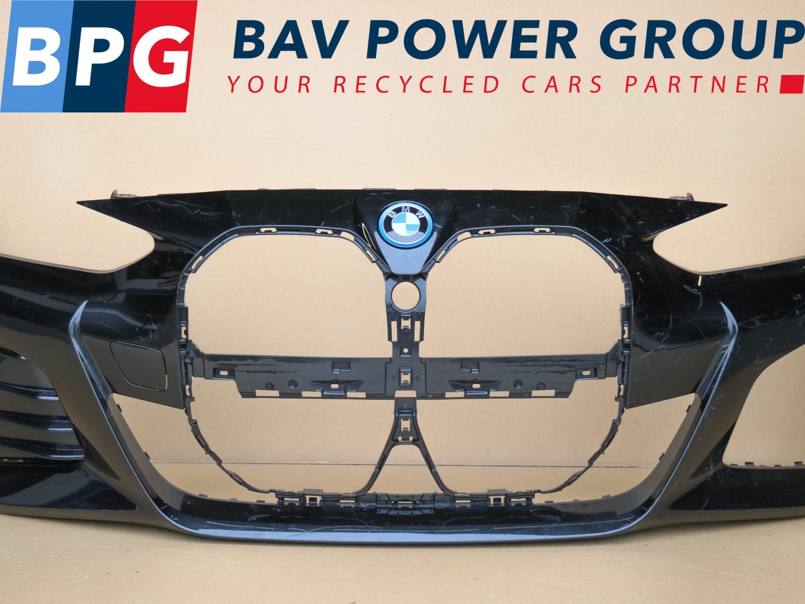 BUMPER VOOR M PAKKET BMW 4 serie Gran Coupe (G26), Auto-onderdelen, Gebruikt, Voor, Bumper, BMW