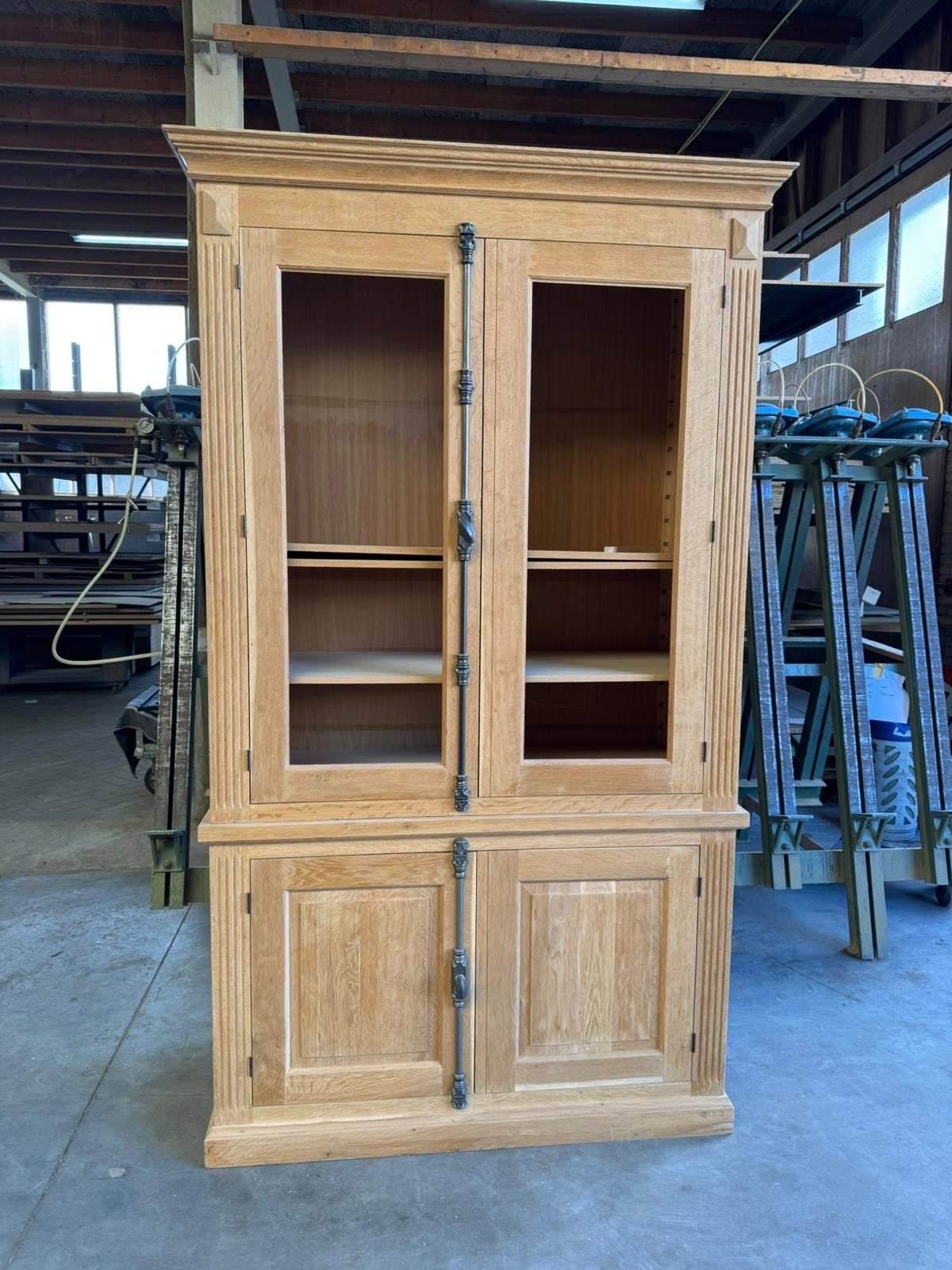 Eiken Havezathe 2drskast 135x58/240h Naturel (onbewerkt), Ophalen, 100 tot 150 cm, 200 cm of meer, Eikenhout