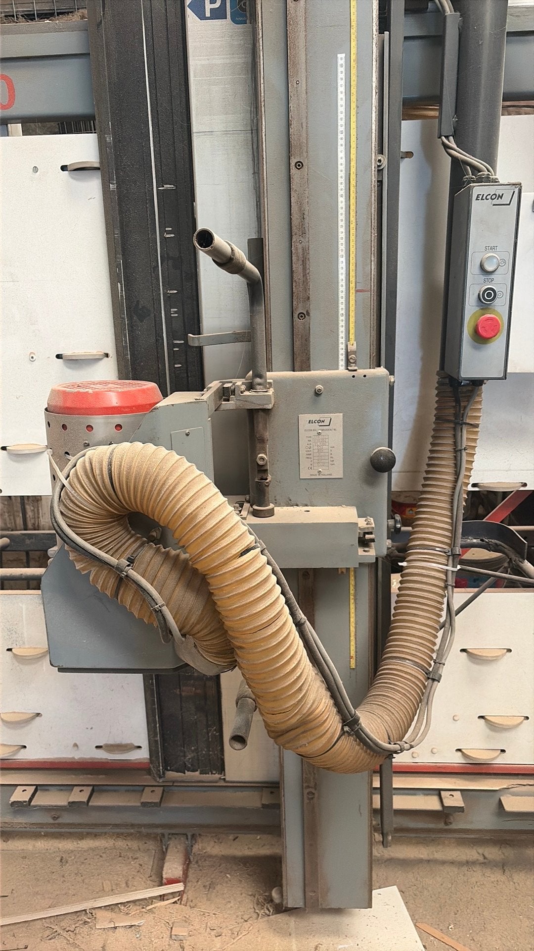 Elcon Professionele Platenzaag voor Houtbewerking, Gebruikt, 70 mm of meer, Overige typen, Abbenbroeksestraat 31